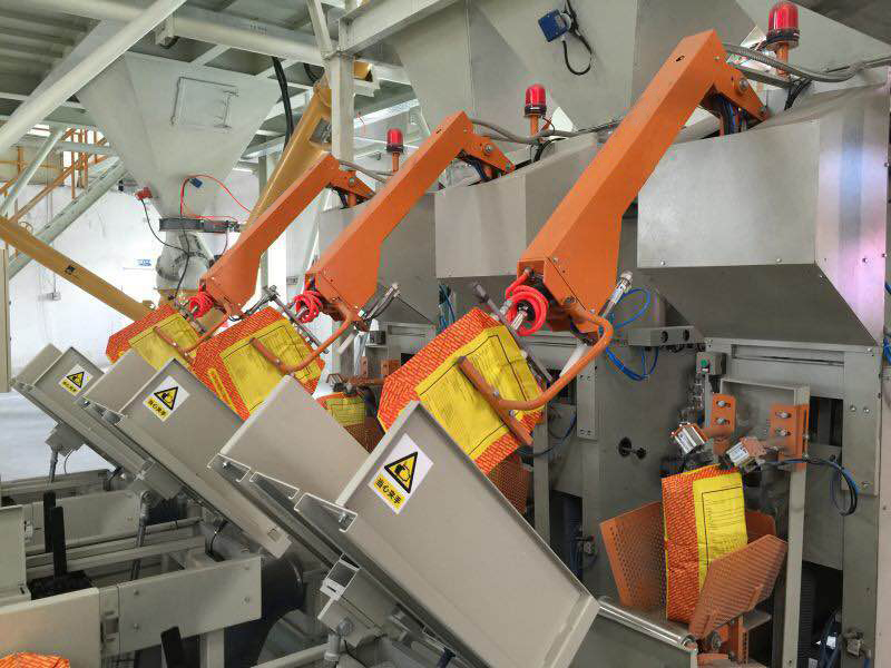 閥口自動上袋機(jī) 閥口袋上袋機(jī) 全自動包裝機(jī) 自動上袋機(jī) 第1張